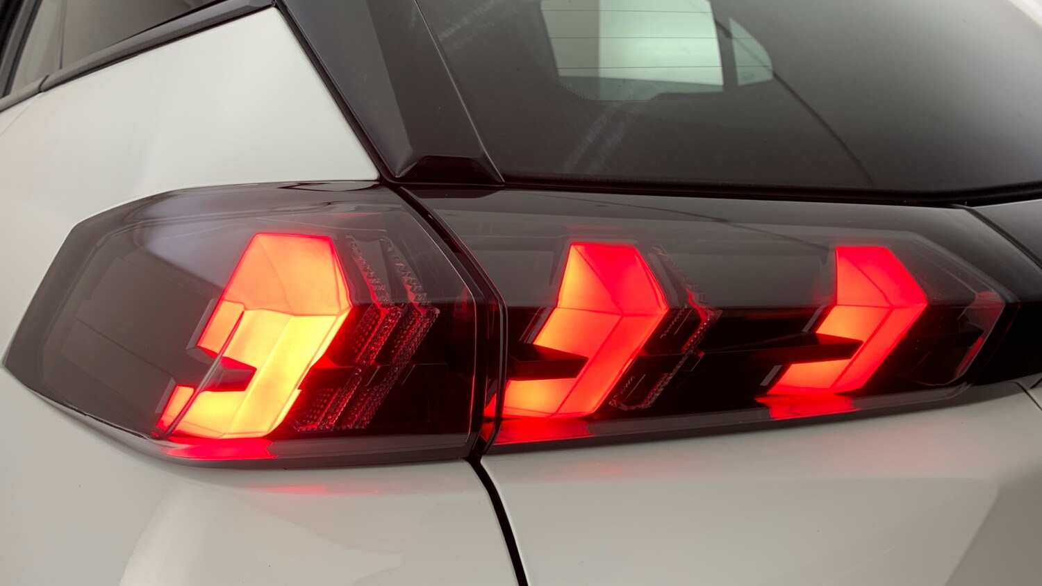 Used Peugeot 2008 2022 for sale - 77551309: Photo 60