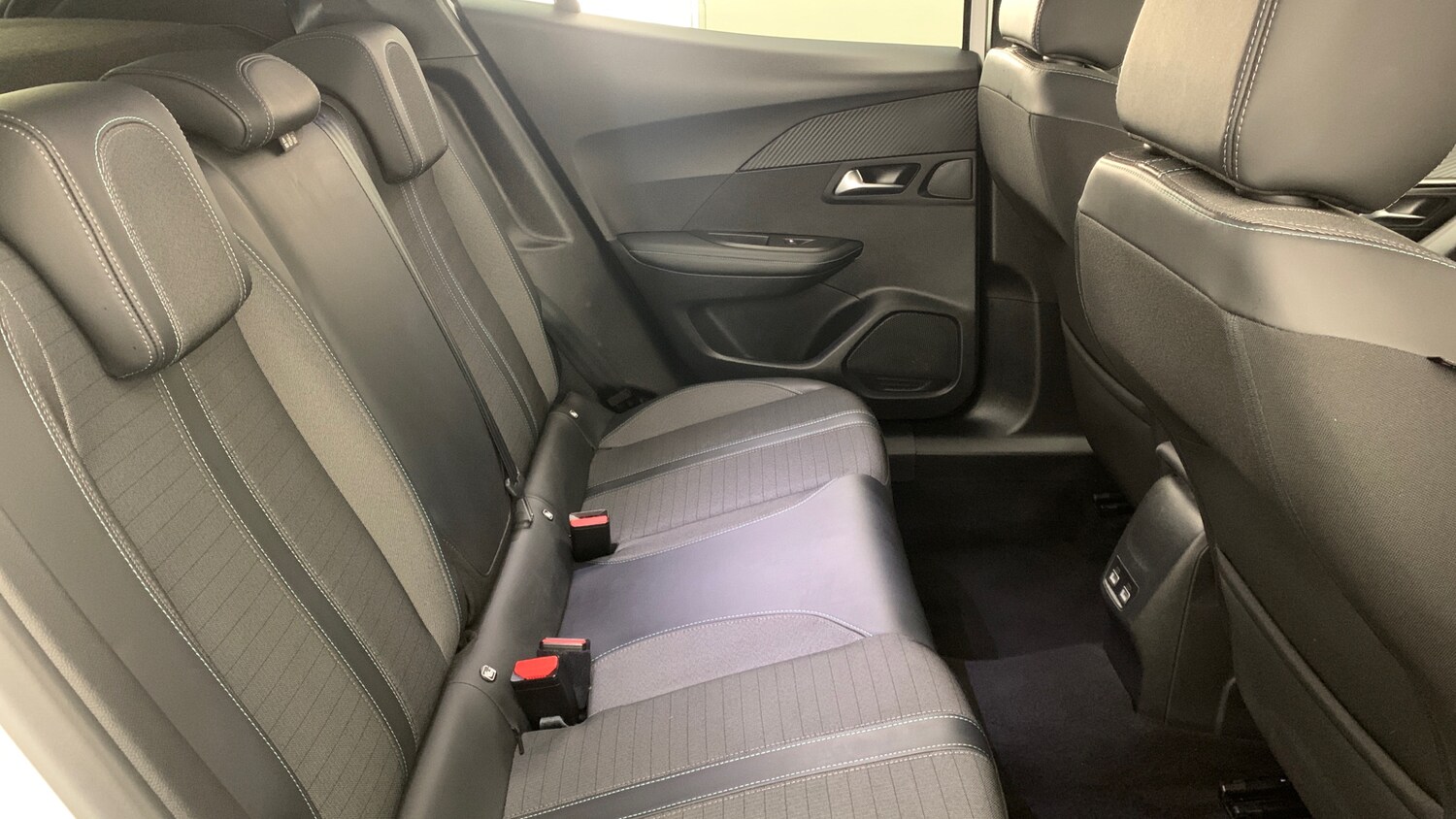 Used Peugeot 2008 2022 for sale - 77551309: Photo 64