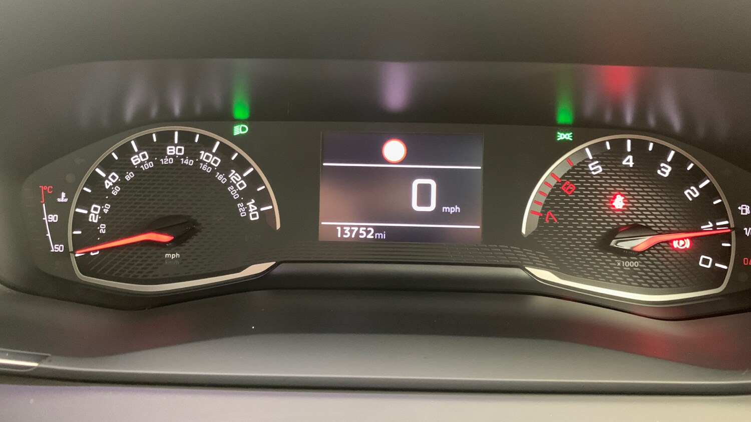 Used Peugeot 2008 2021 for sale - 75659563: Photo 10