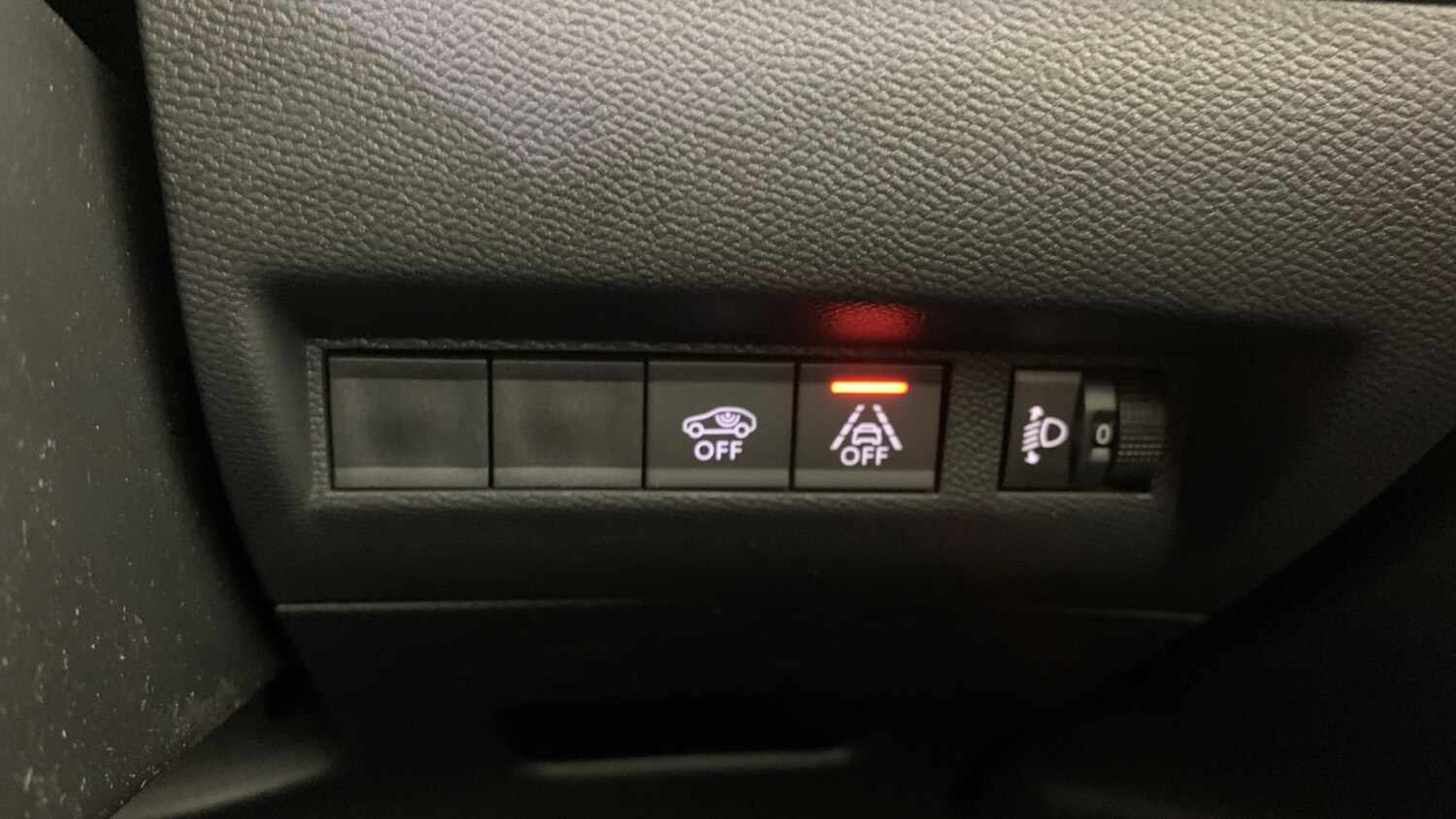 Used Peugeot 2008 2021 for sale - 75659563: Photo 20