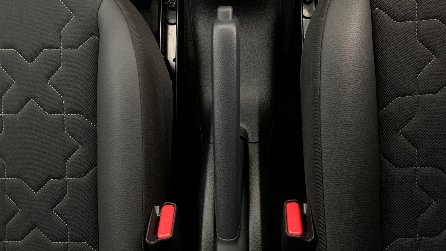 Used Toyota Aygo X 2024 for sale - 76647065: Photo 32