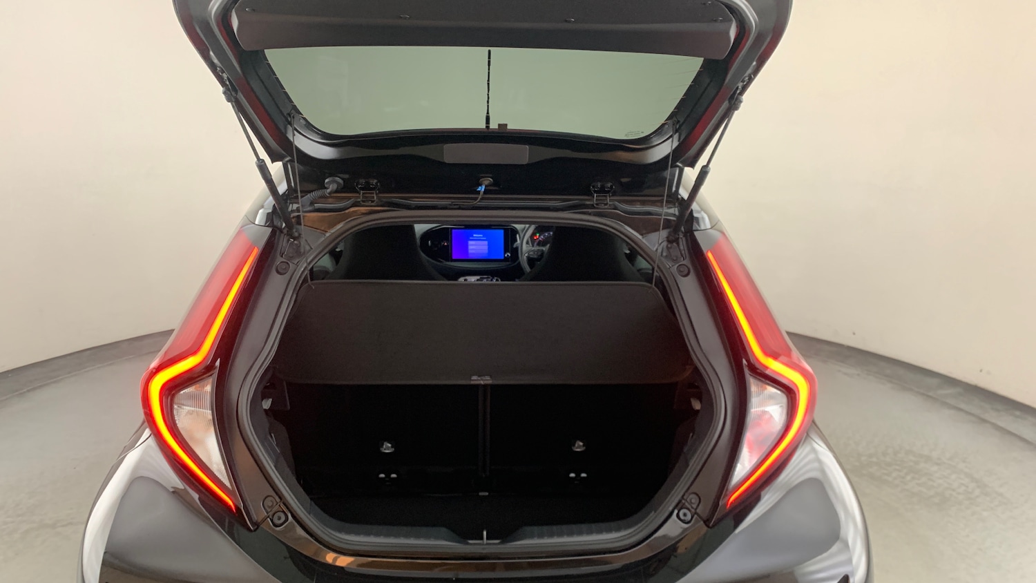 Used Toyota Aygo X 2024 for sale - 76647065: Photo 5