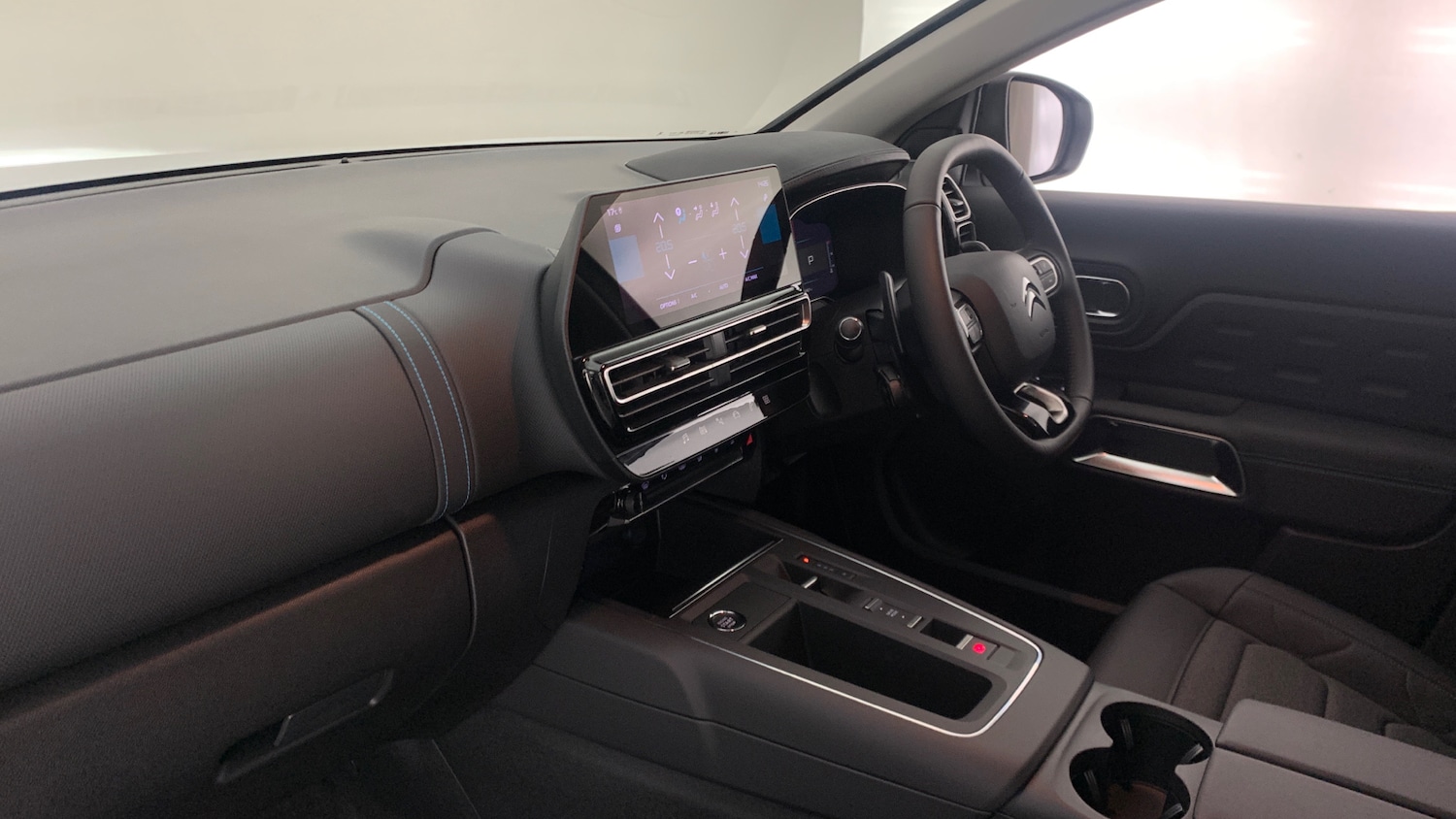 Used Citroen C5 Aircross 2025 for sale - 76953781: Photo 2