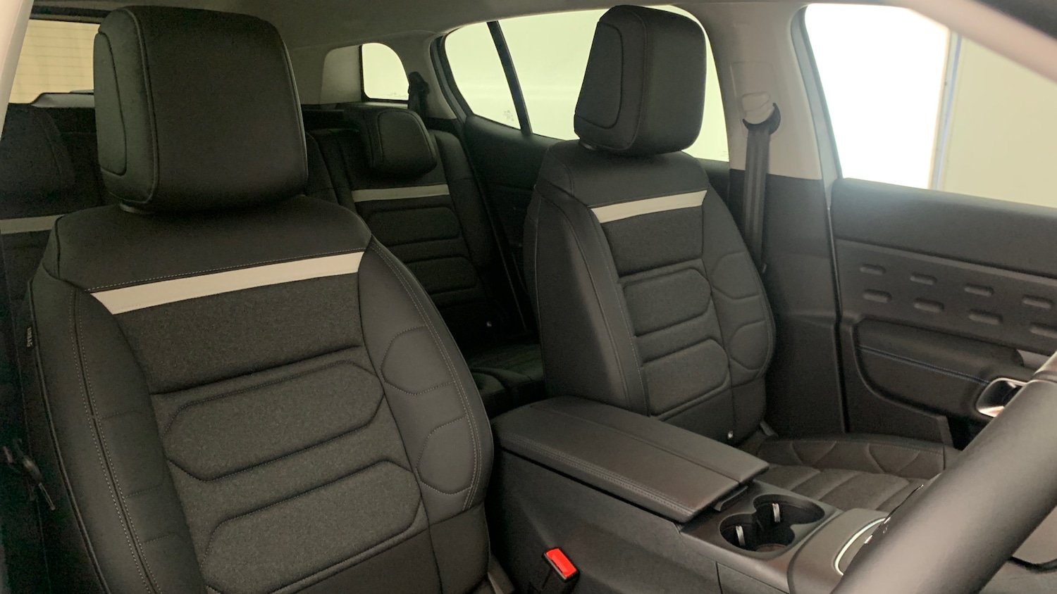 Used Citroen C5 Aircross 2025 for sale - 76953781: Photo 53