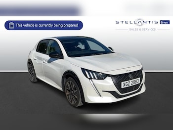 Peugeot - 208