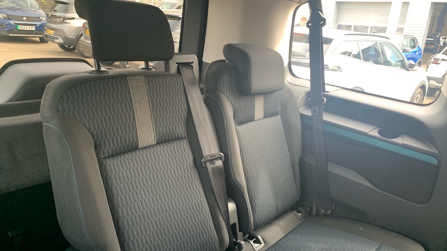 Used Peugeot Traveller 2021 for sale - 77525654: Photo 25