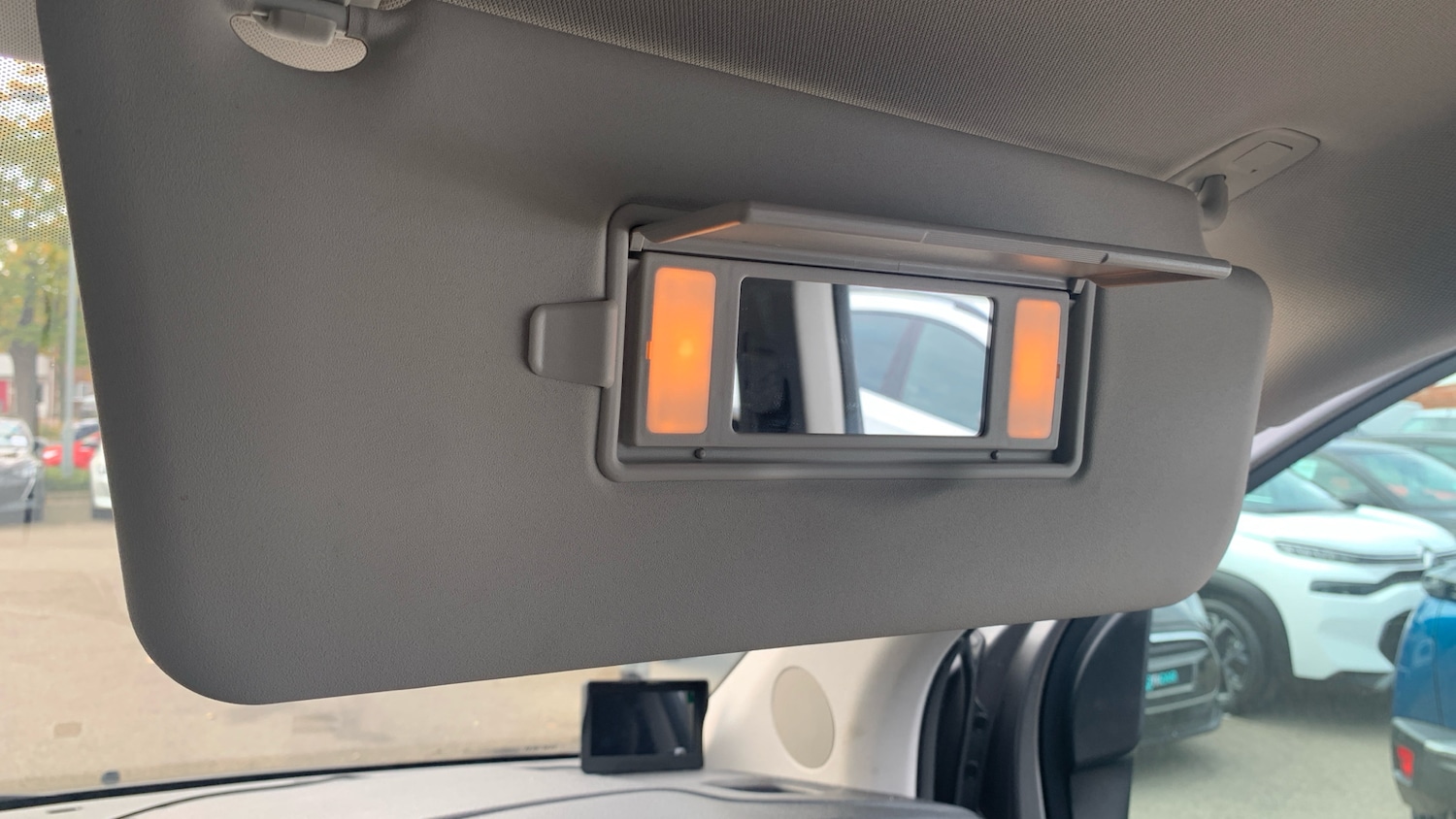 Used Peugeot Traveller 2021 for sale - 77525654: Photo 37