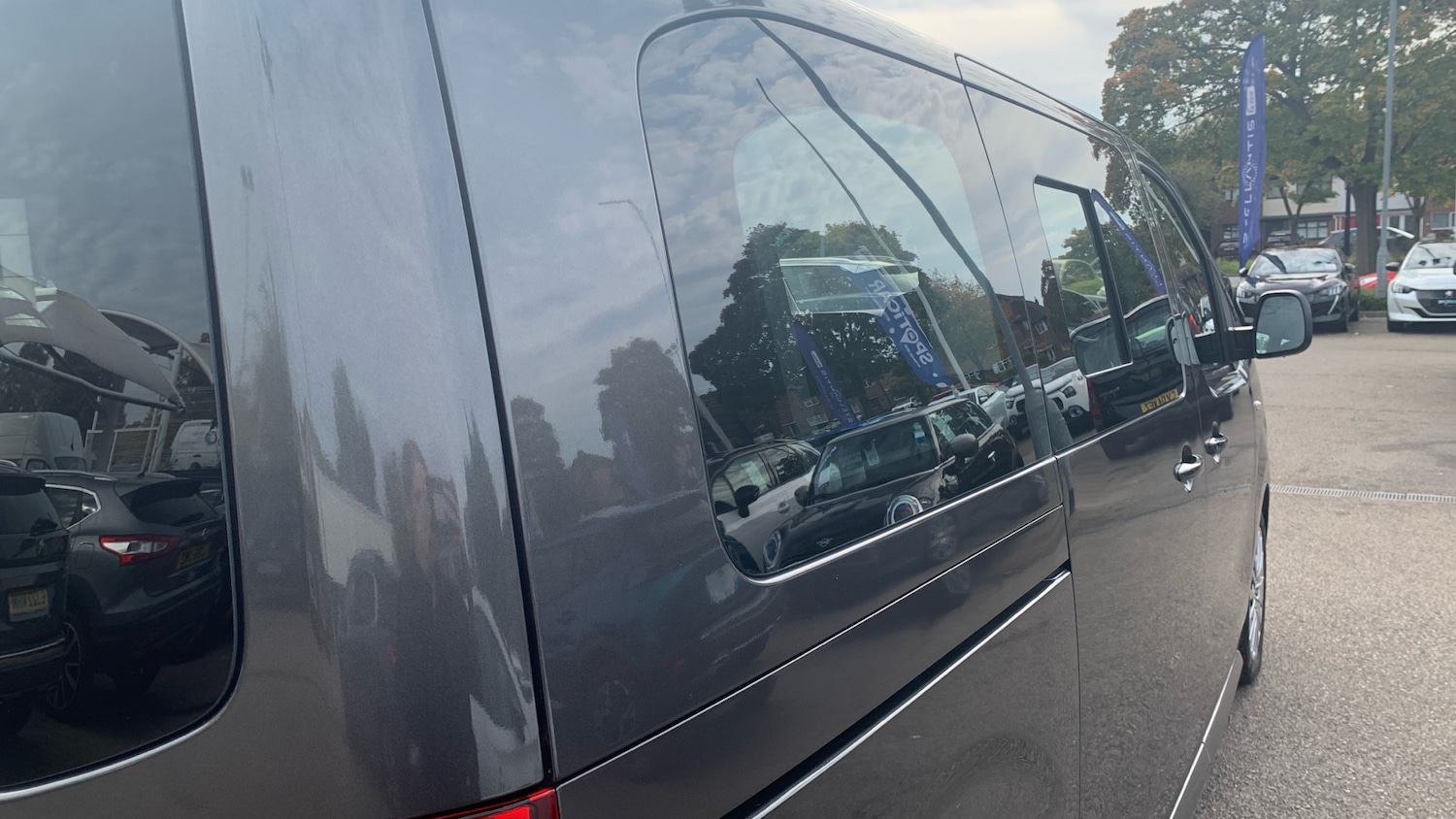 Used Peugeot Traveller 2021 for sale - 77525654: Photo 52