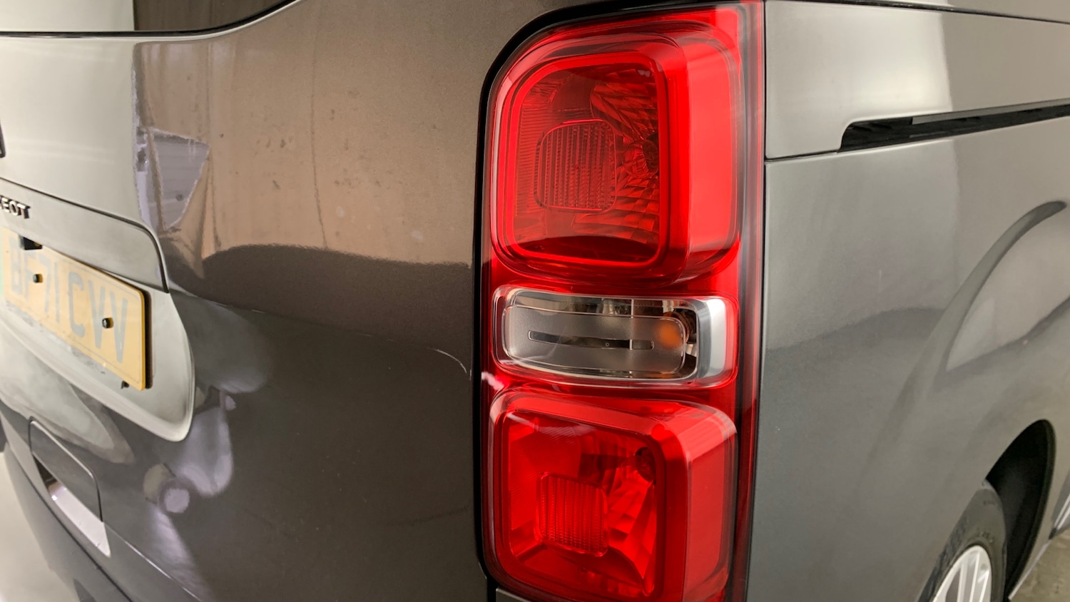 Used Peugeot Traveller 2021 for sale - 77525654: Photo 59