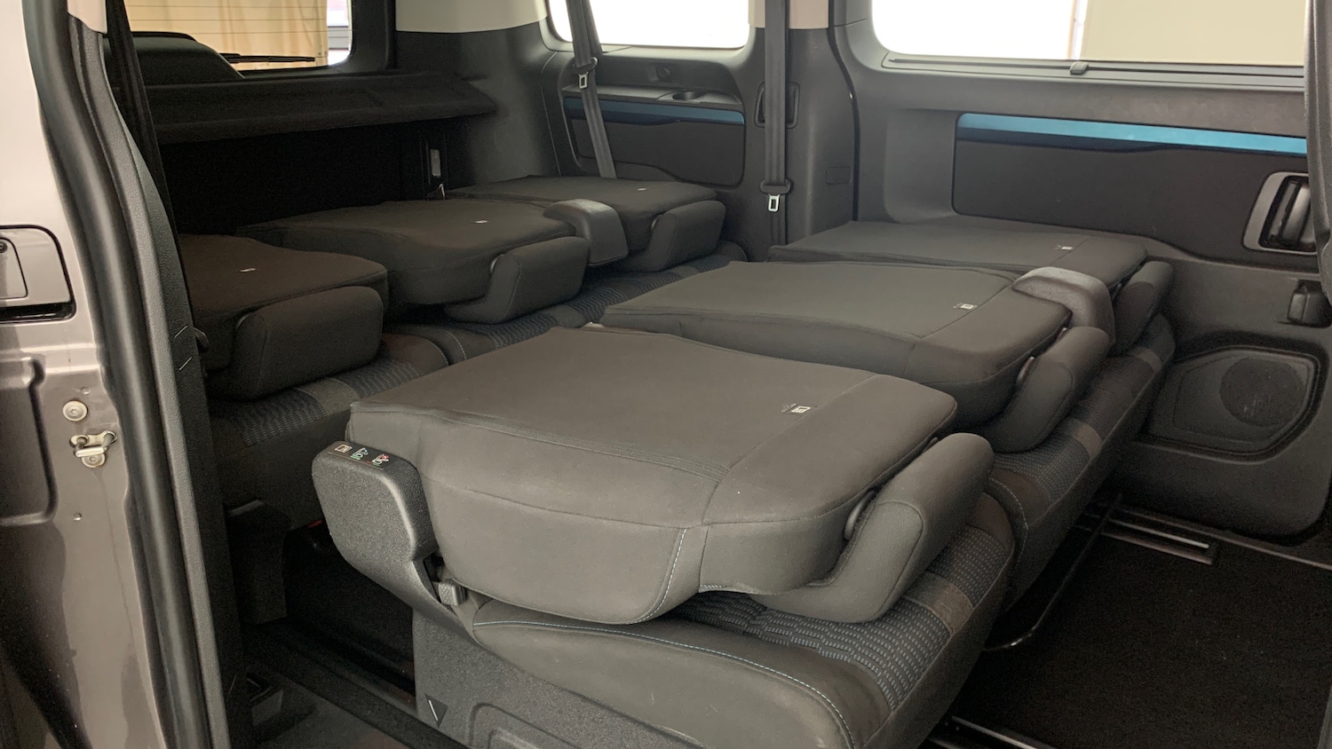 Used Peugeot Traveller 2021 for sale - 77525654: Photo 60