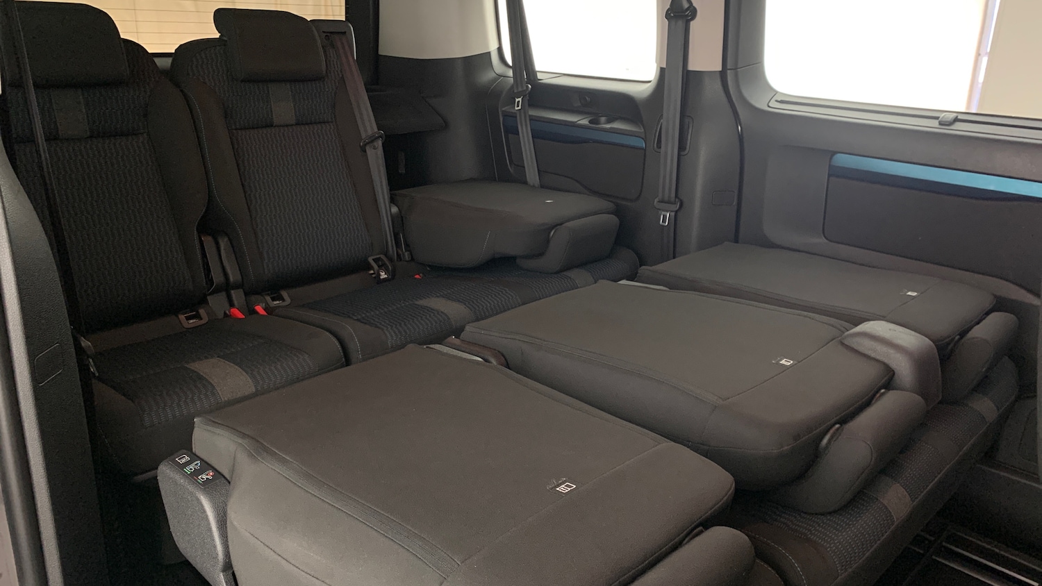 Used Peugeot Traveller 2021 for sale - 77525654: Photo 63