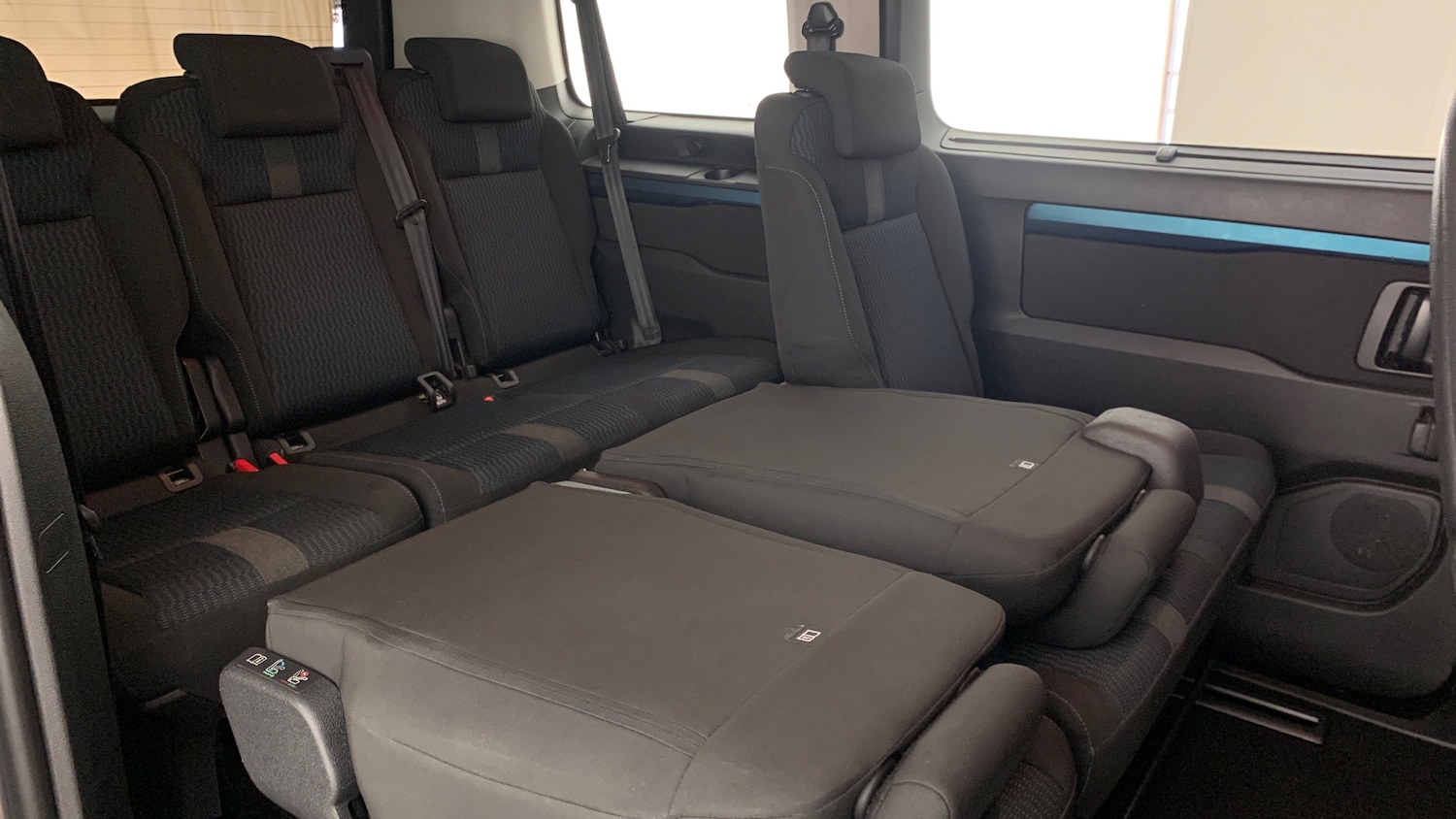 Used Peugeot Traveller 2021 for sale - 77525654: Photo 65