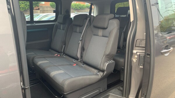 Used Peugeot Traveller 2021 for sale - 76123526: Photo 49
