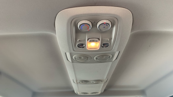 Used Peugeot Traveller 2021 for sale - 76123526: Photo 51