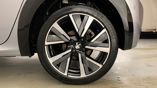 Used Peugeot 208 2022 for sale - 76110301: Photo 17
