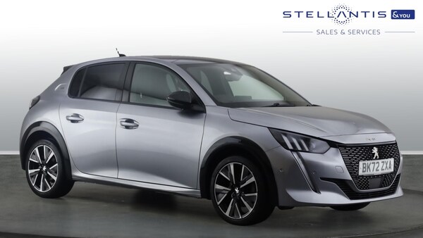 Used Peugeot 208 2022 for sale - 76110301: Photo 1