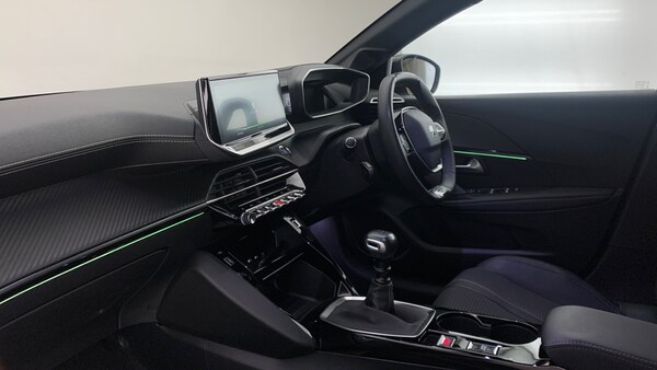 Used Peugeot 208 2022 for sale - 76110301: Photo 2