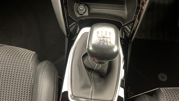 Used Peugeot 208 2022 for sale - 76110301: Photo 30