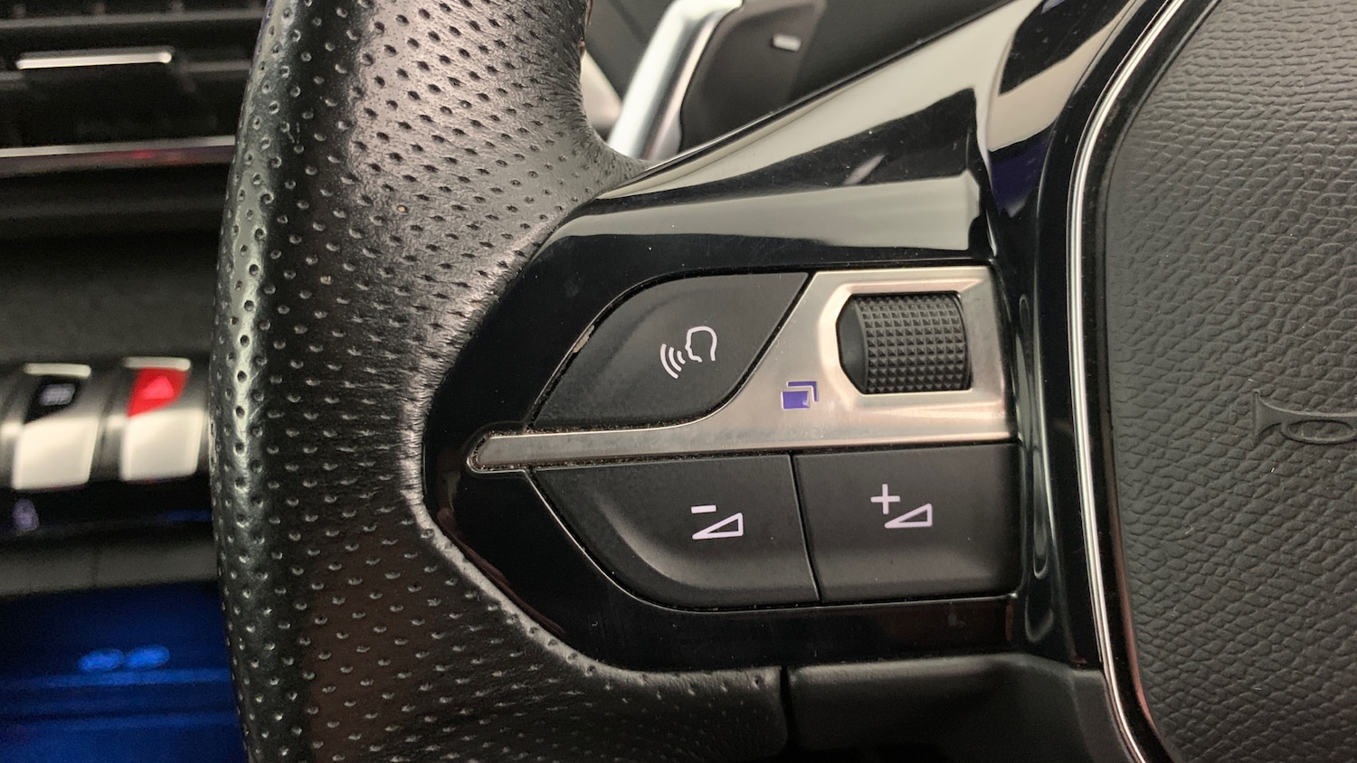 Used Peugeot 5008 2020 for sale - 76260935: Photo 19