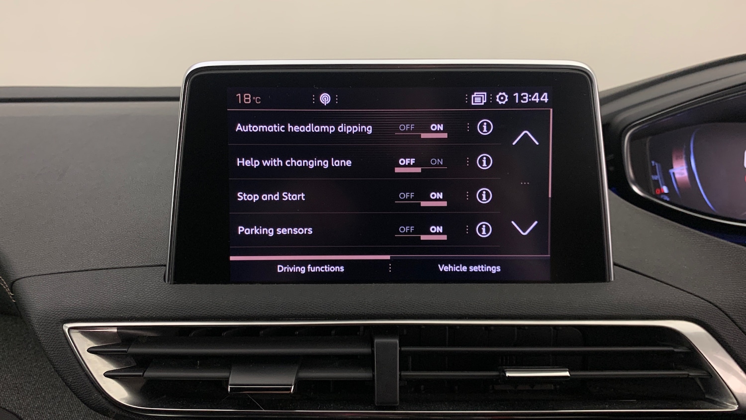 Used Peugeot 5008 2020 for sale - 76260935: Photo 27