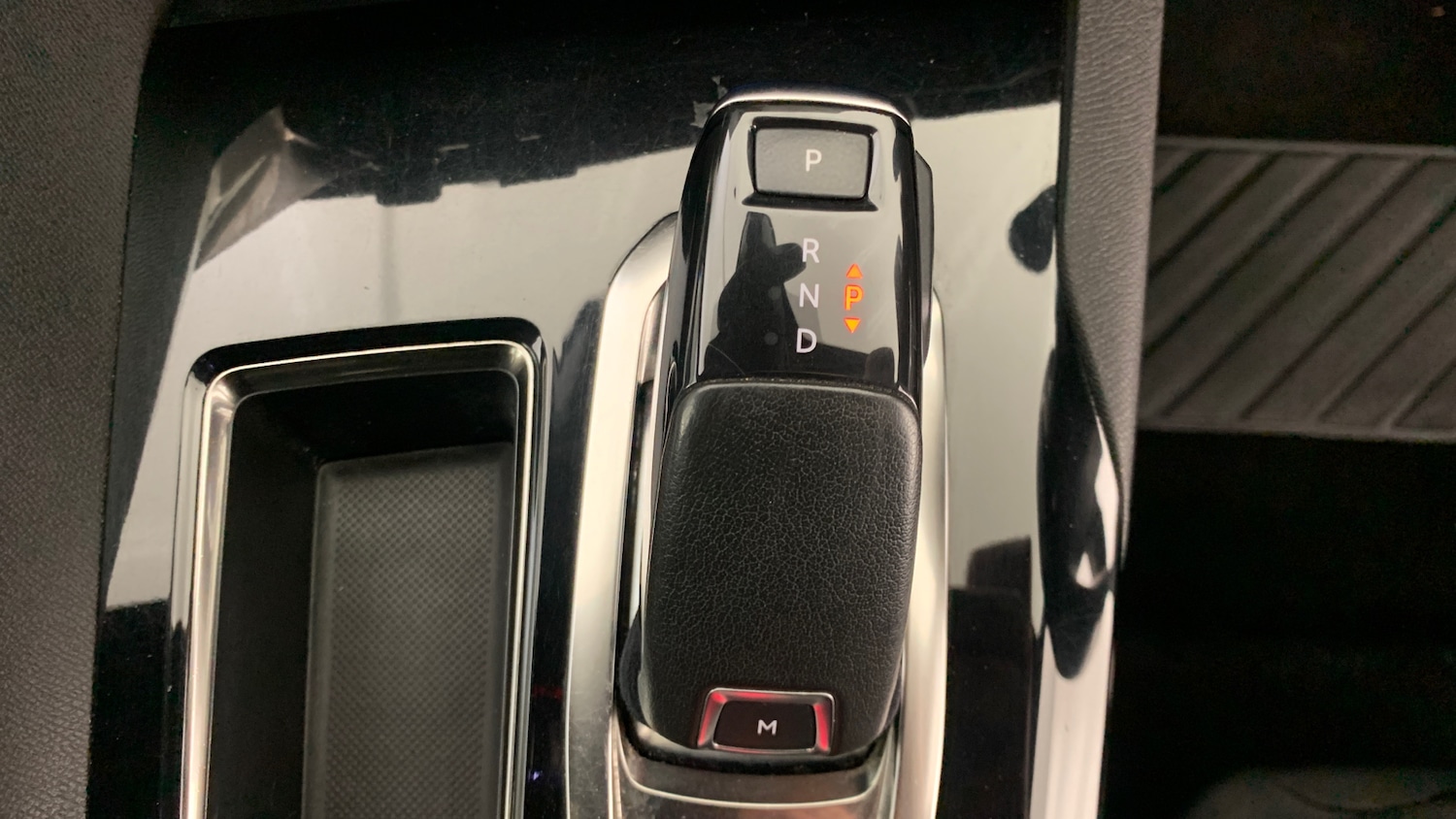 Used Peugeot 5008 2020 for sale - 76260935: Photo 32