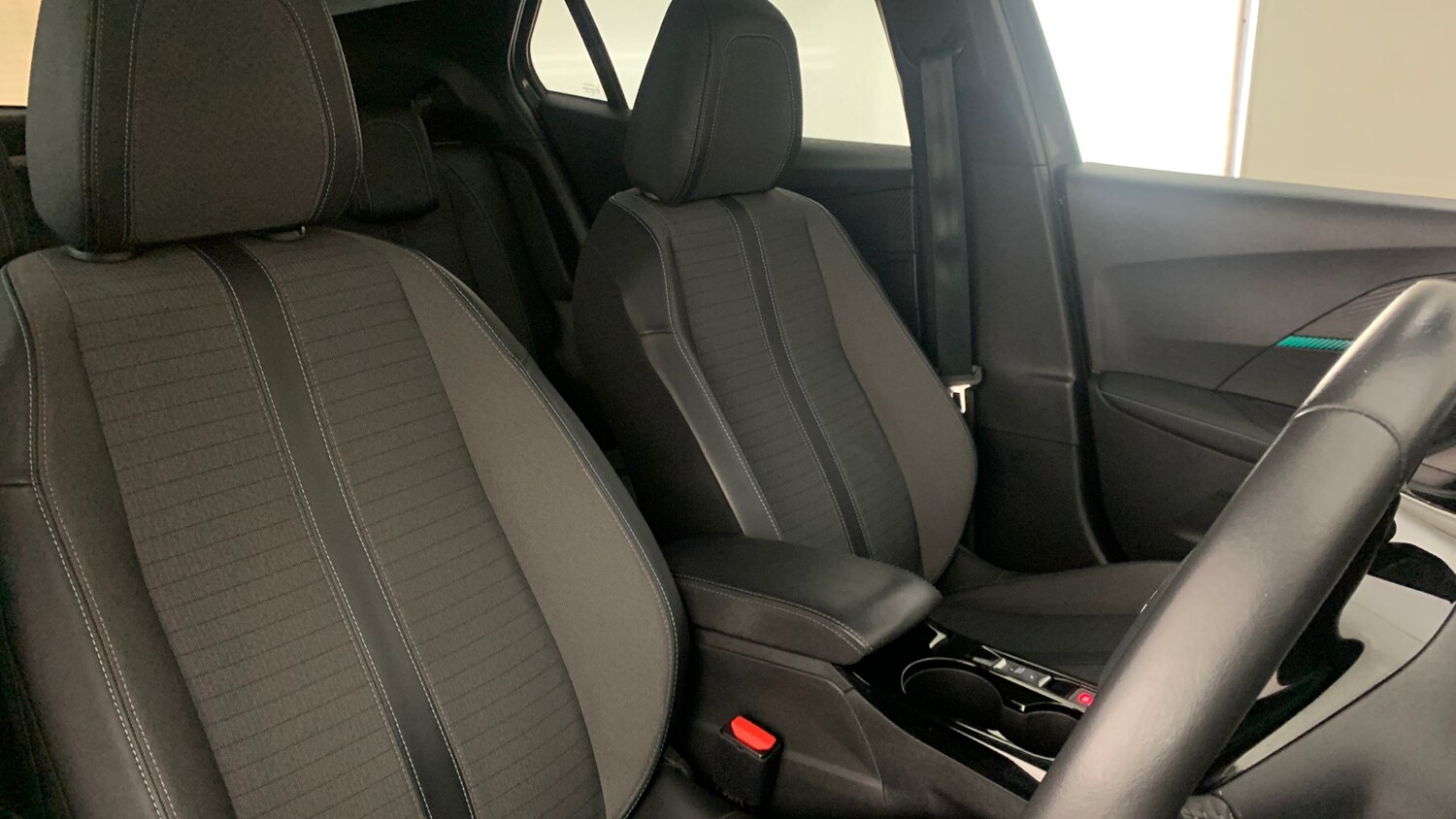 Used Peugeot 2008 2022 for sale - 77092112: Photo 51