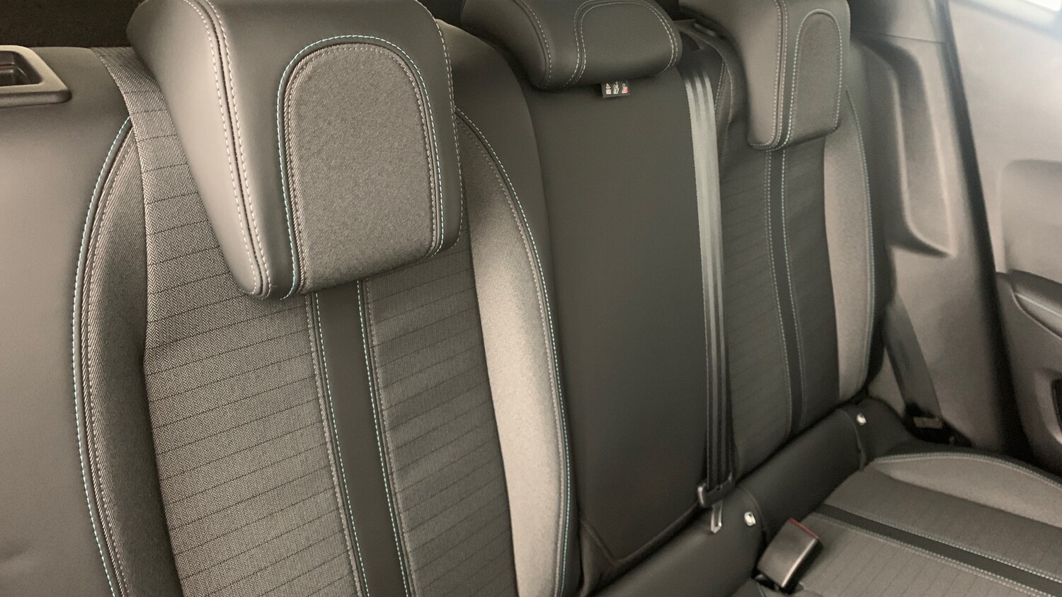 Used Peugeot 2008 2022 for sale - 77092112: Photo 7