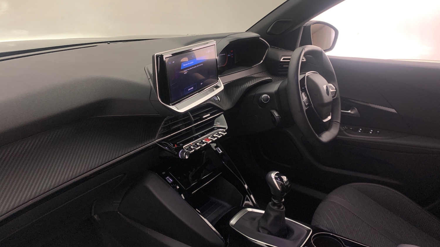 Used Peugeot 2008 2024 for sale - 77163956: Photo 2