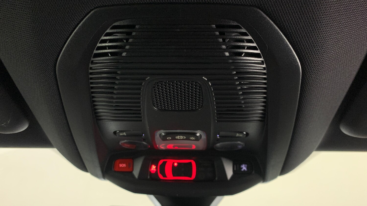 Used Peugeot 3008 2021 for sale - 77163955: Photo 35