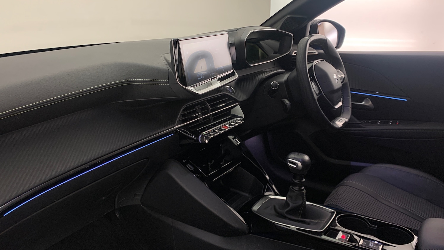 Used Peugeot 208 2022 for sale - 76327663: Photo 2