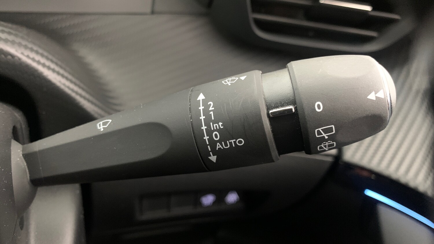 Used Peugeot 208 2022 for sale - 76327663: Photo 37