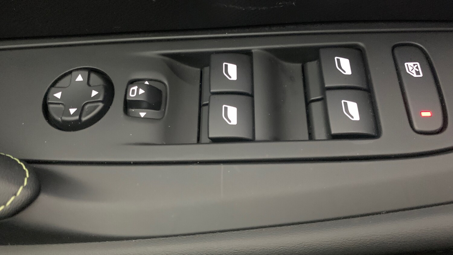 Used Peugeot 208 2022 for sale - 76327663: Photo 38