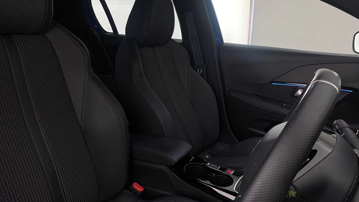 Used Peugeot 208 2022 for sale - 76327663: Photo 43