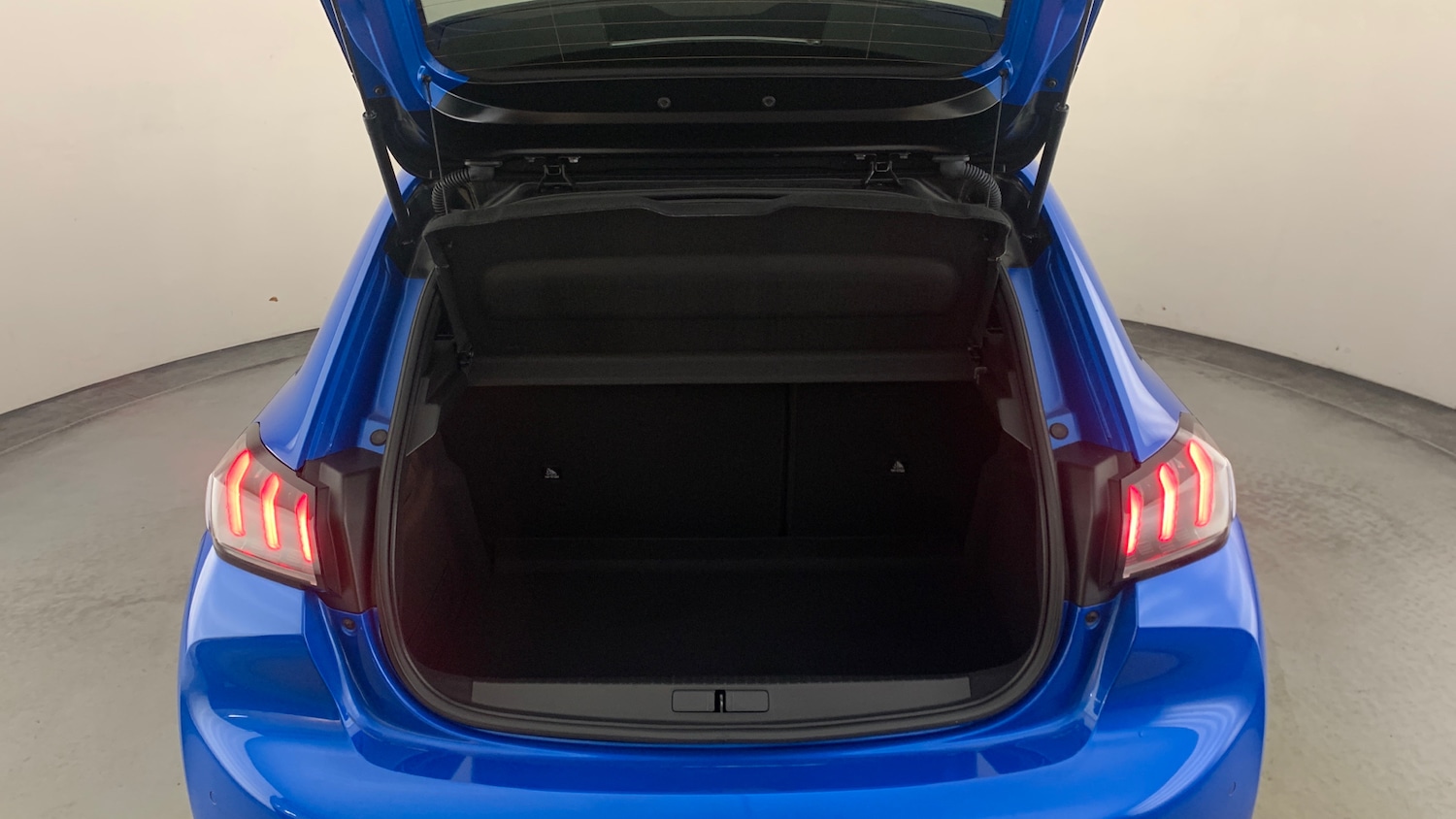 Used Peugeot 208 2022 for sale - 76327663: Photo 5