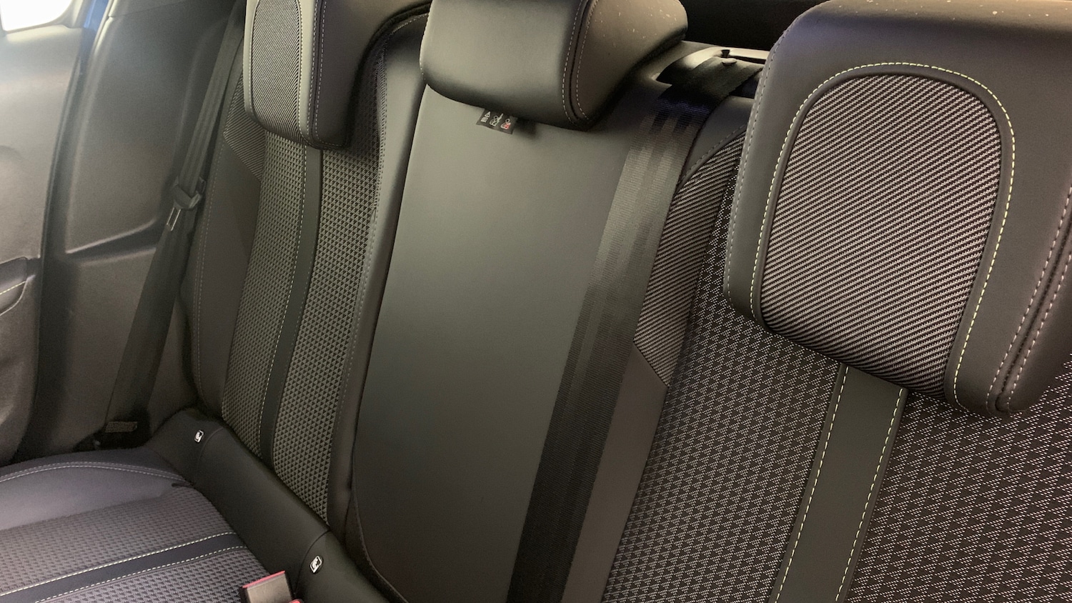 Used Peugeot 208 2022 for sale - 76327663: Photo 8