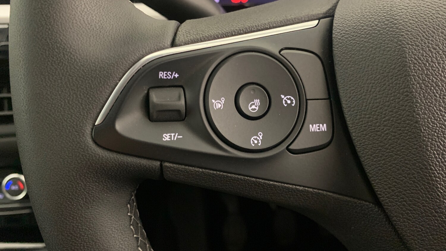 Used Vauxhall Grandland 2024 for sale - 76400035: Photo 19