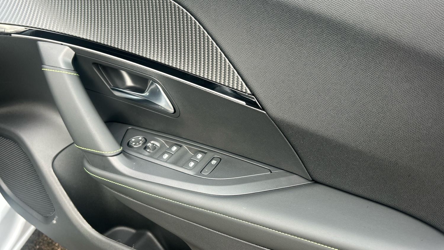 Used Peugeot 2008 2025 for sale - 76977331: Photo 22