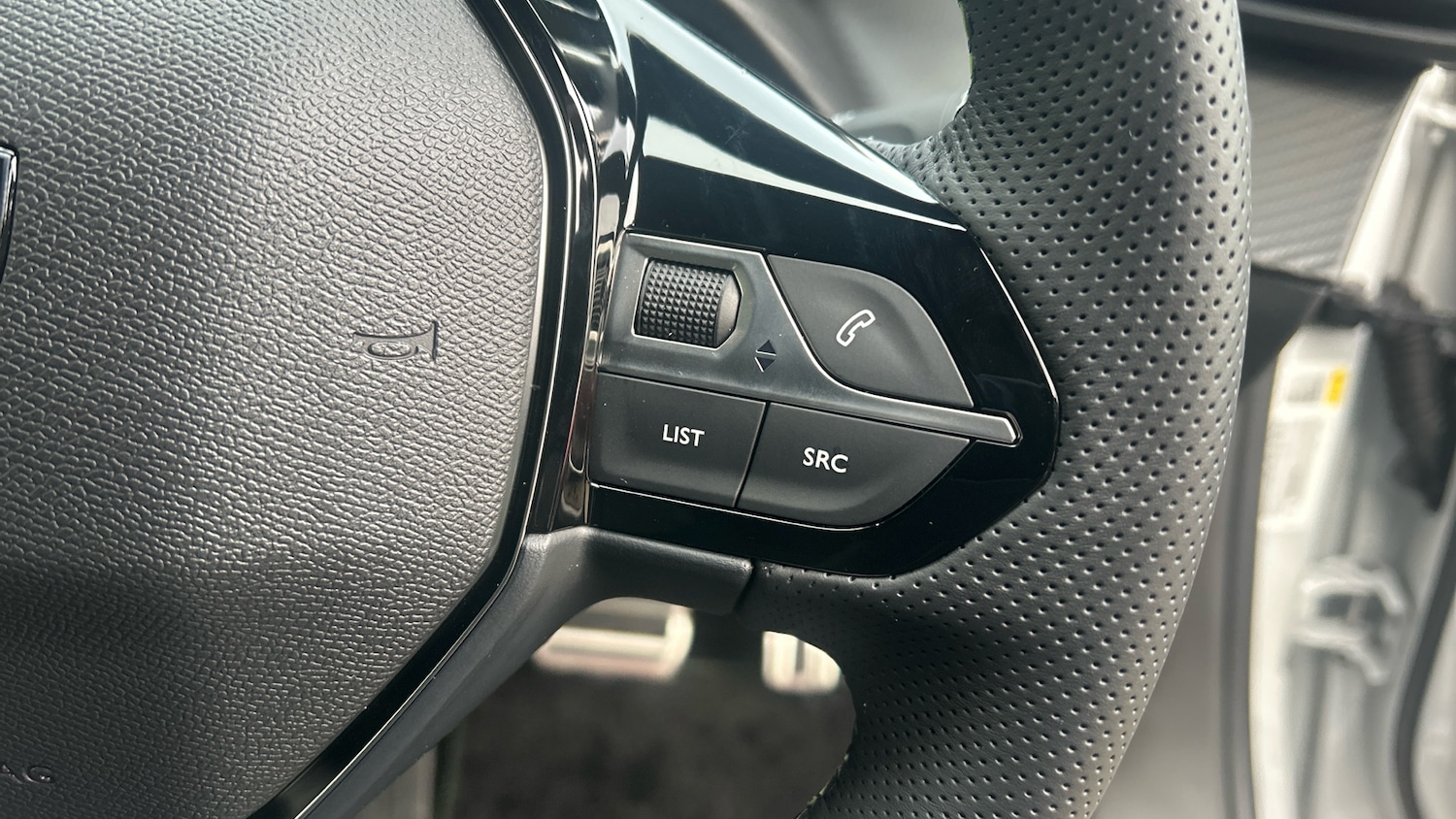 Used Peugeot 2008 2025 for sale - 76977331: Photo 24