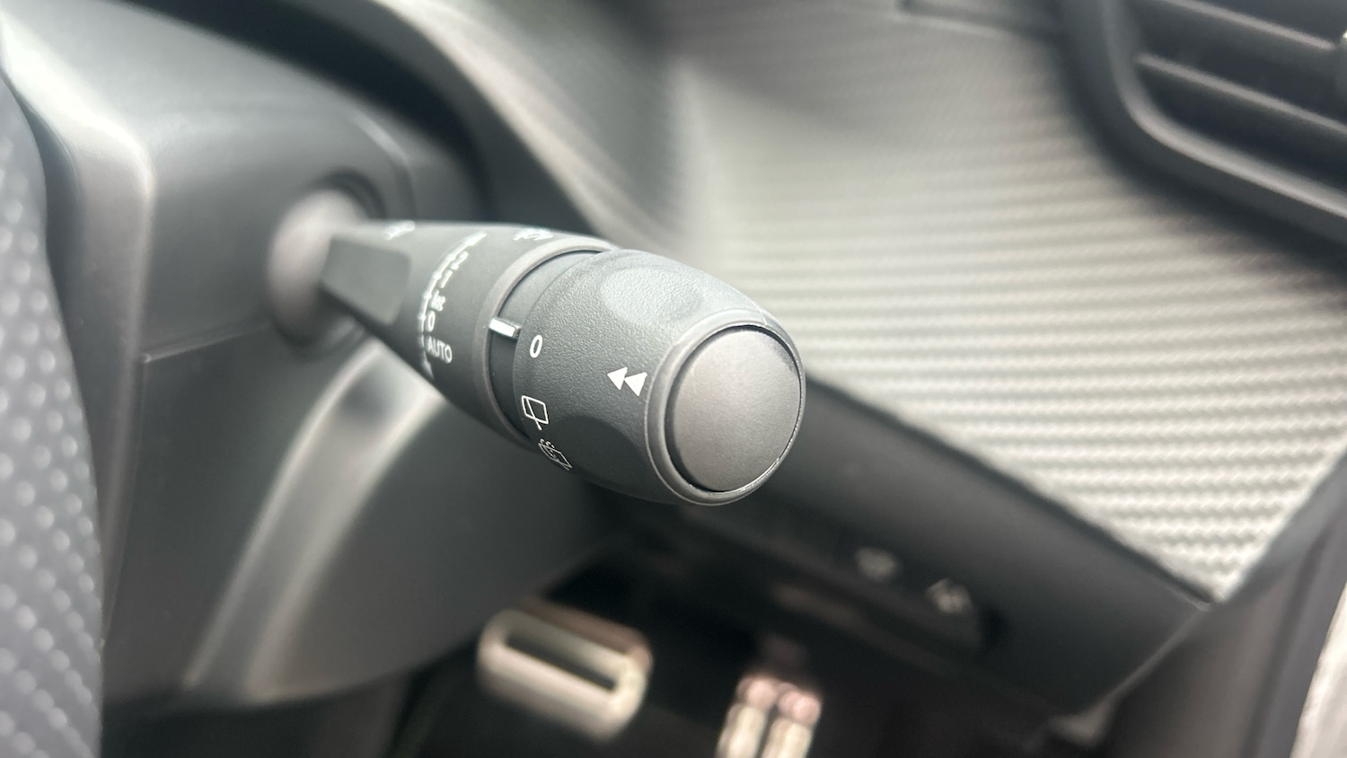 Used Peugeot 2008 2025 for sale - 76977331: Photo 28