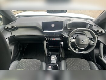 Used Peugeot 2008 2025 for sale - 76977331: Photo