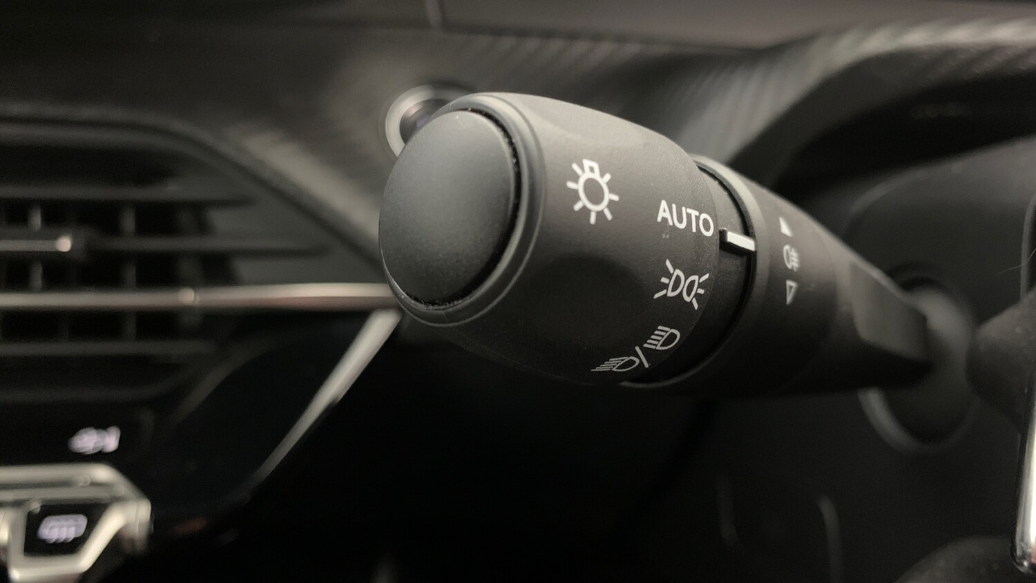 Used Peugeot 2008 2025 for sale - 77280482: Photo 41