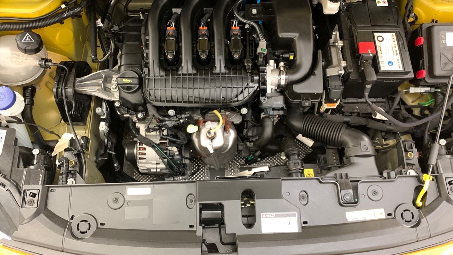 Used Peugeot 208 2023 for sale - 76372188: Photo 21