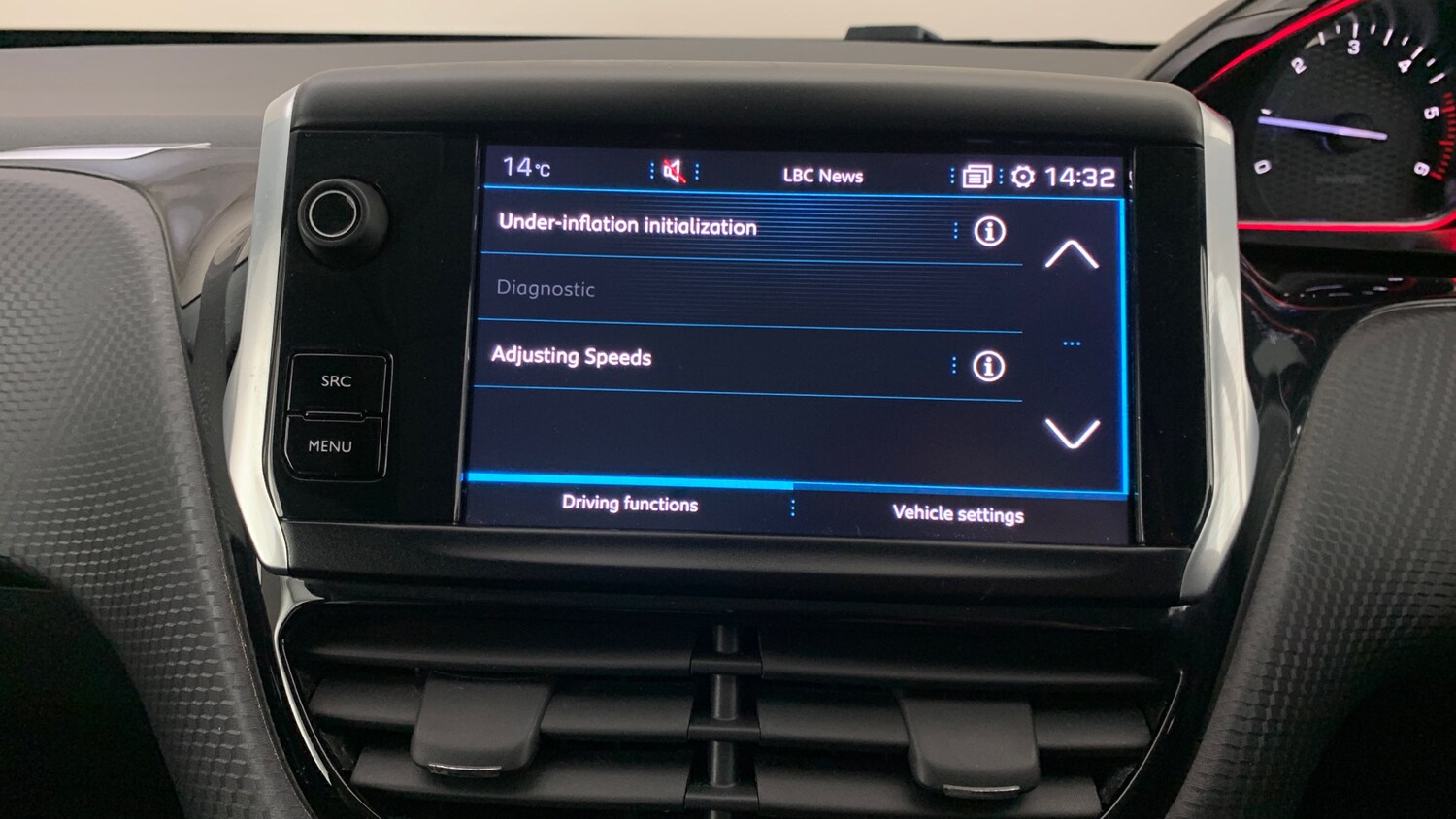 Used Peugeot 2008 2019 for sale - 76139396: Photo 27