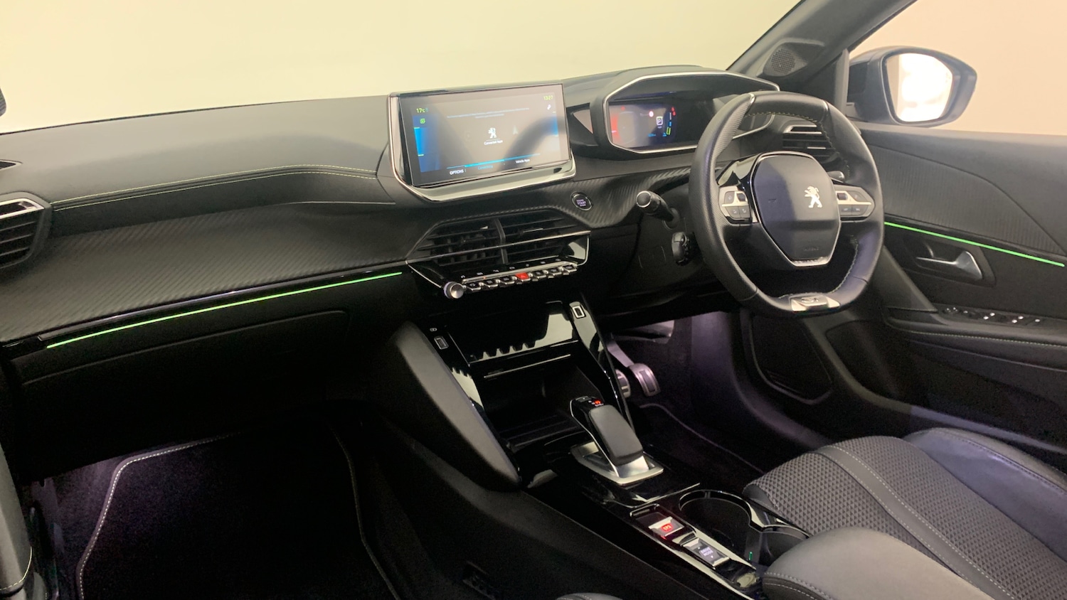 Used Peugeot 208 2021 for sale - 78102198: Photo 2