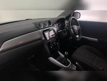 Used Suzuki Vitara 2017 for sale - 76866817: Photo