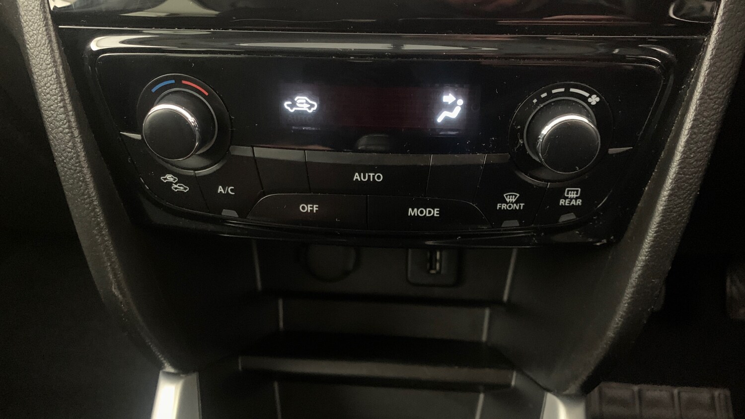 Used Suzuki Vitara 2017 for sale - 76866817: Photo 30