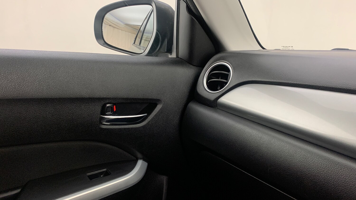 Used Suzuki Vitara 2017 for sale - 76866817: Photo 34