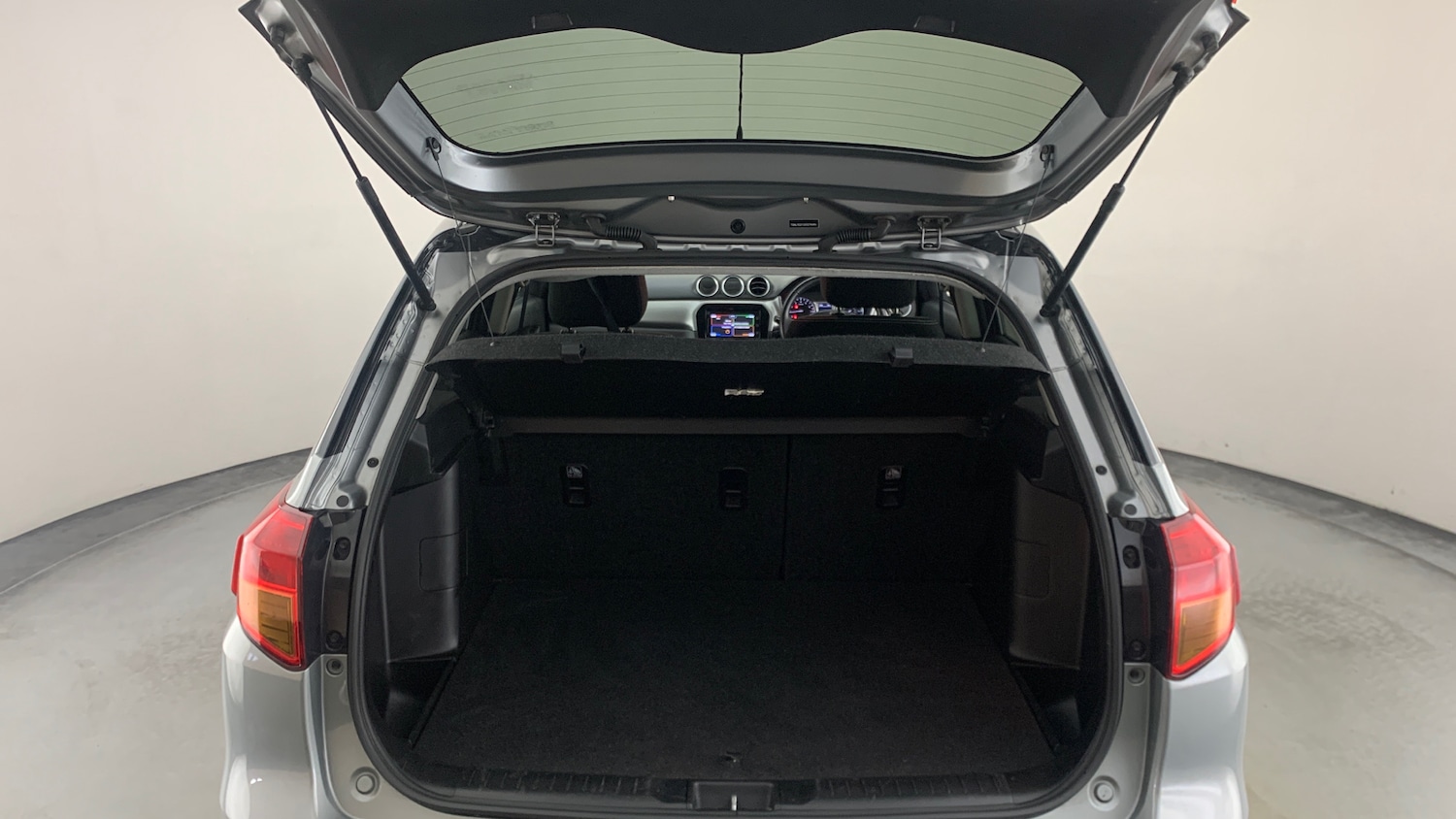 Used Suzuki Vitara 2017 for sale - 76866817: Photo 5