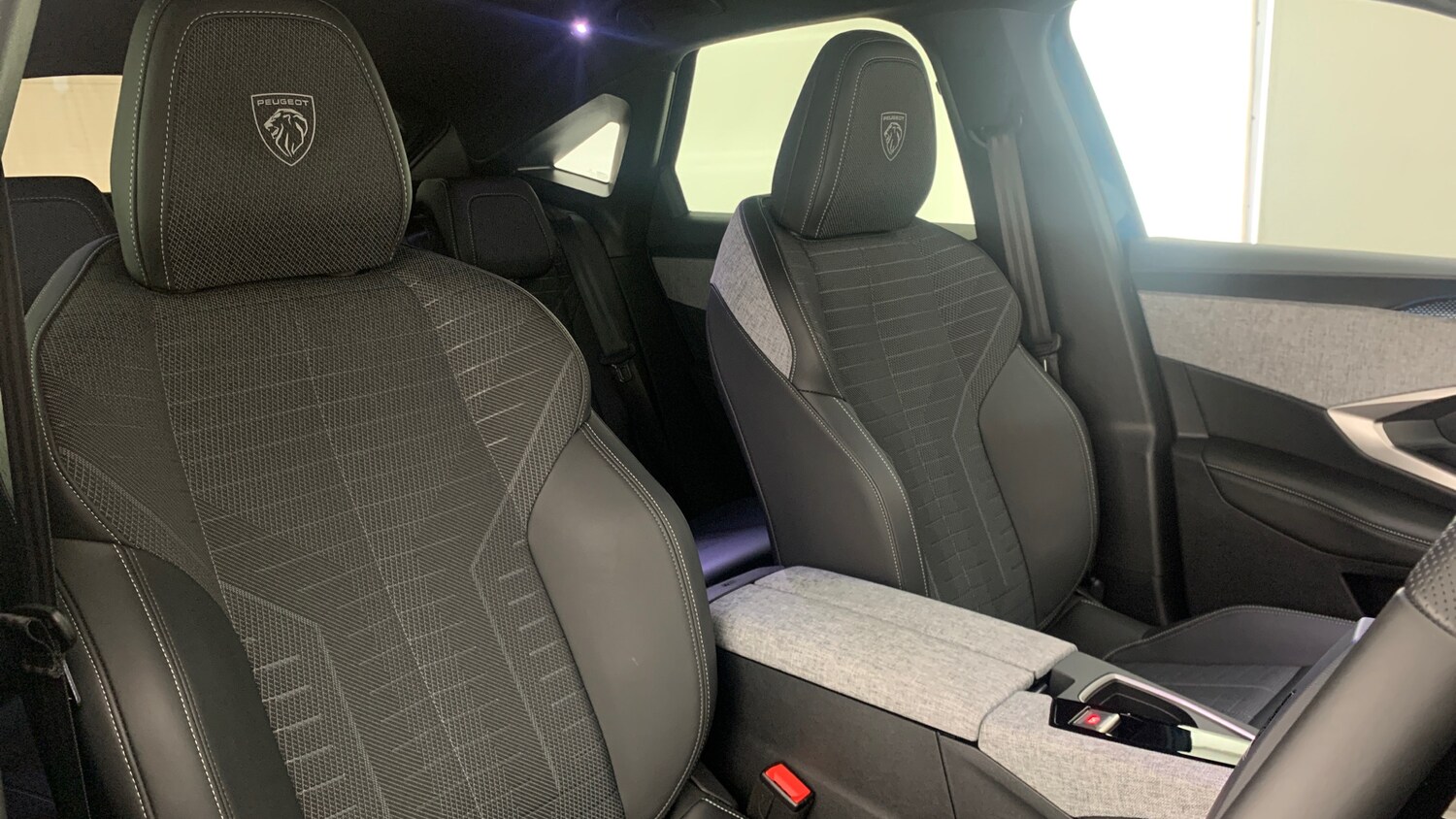 Used Peugeot 3008 2025 for sale - 76359070: Photo 43