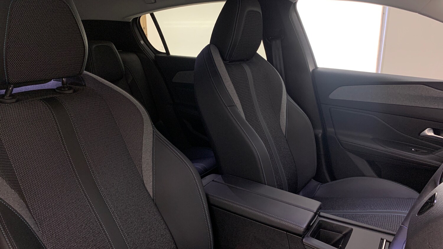 Used Peugeot 308 2022 for sale - 75757969: Photo 40